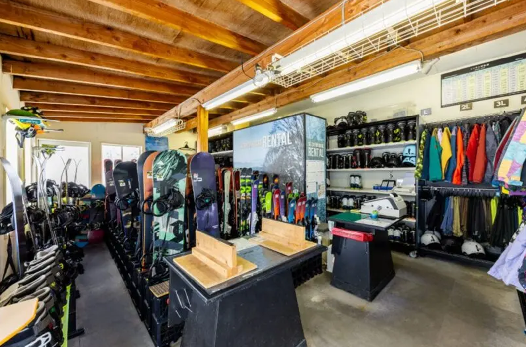 【アルペンブリック】スキー場のレンタルショップスタッフ！